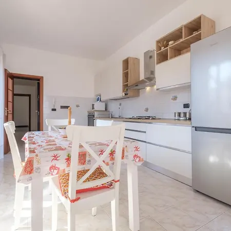 Casa * Santa Teresa Di Riva